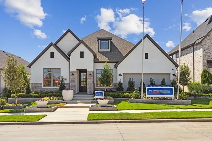 The Ridge at Northlake new construction homes and community entrance